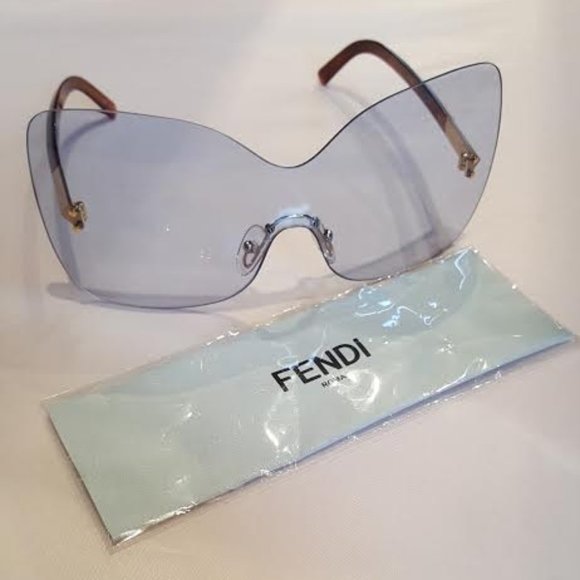 Authentic Fendi Runway FS5273 Shield Sunglasses - Picture 7 of 8
